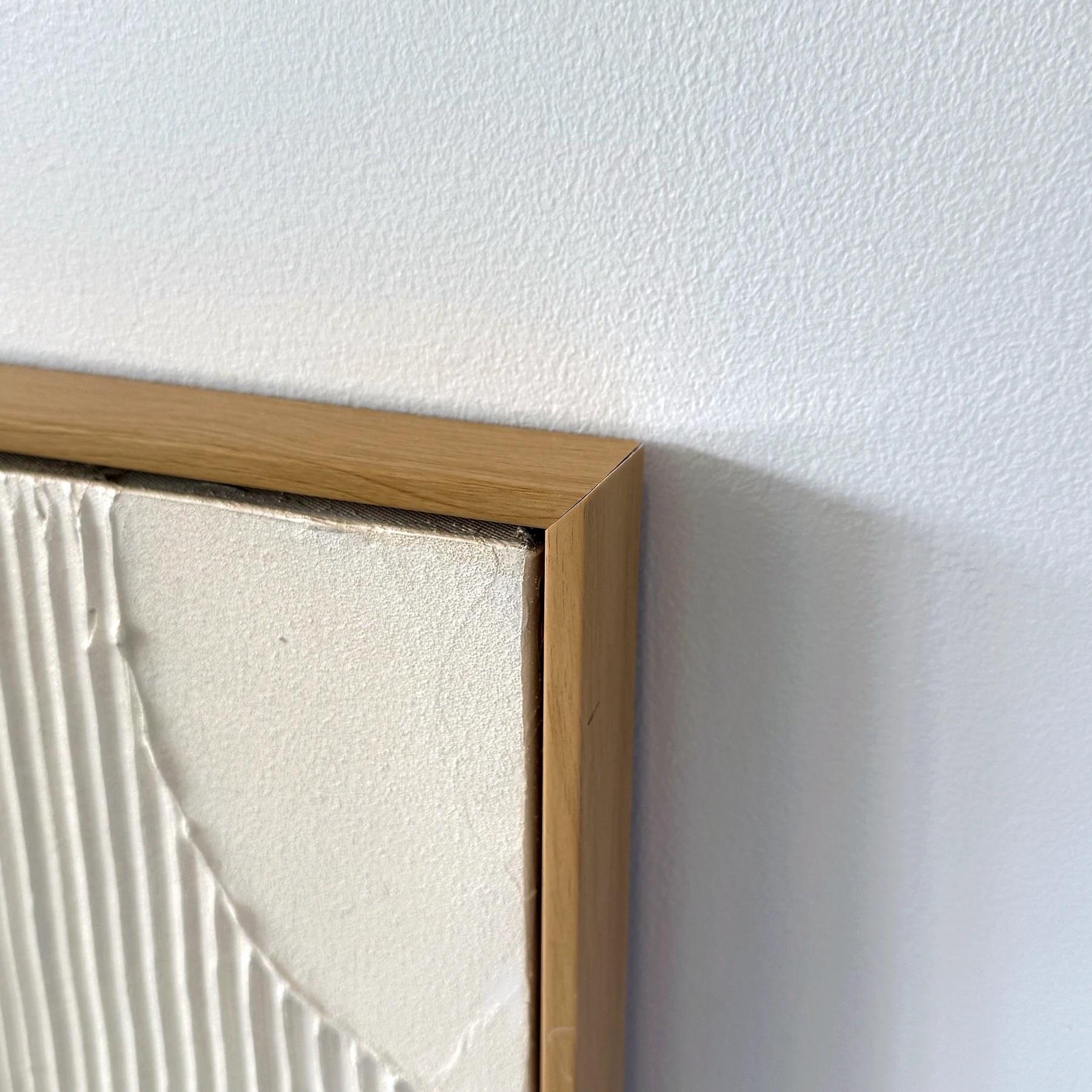 QIBI-ARCH-TEXTURE-50X70-WF frame corner detail