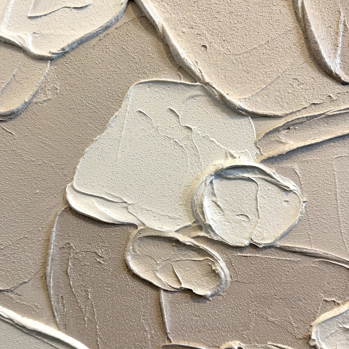 QIBI-CAPPUCCINO-50X70-WF painting closeup detail