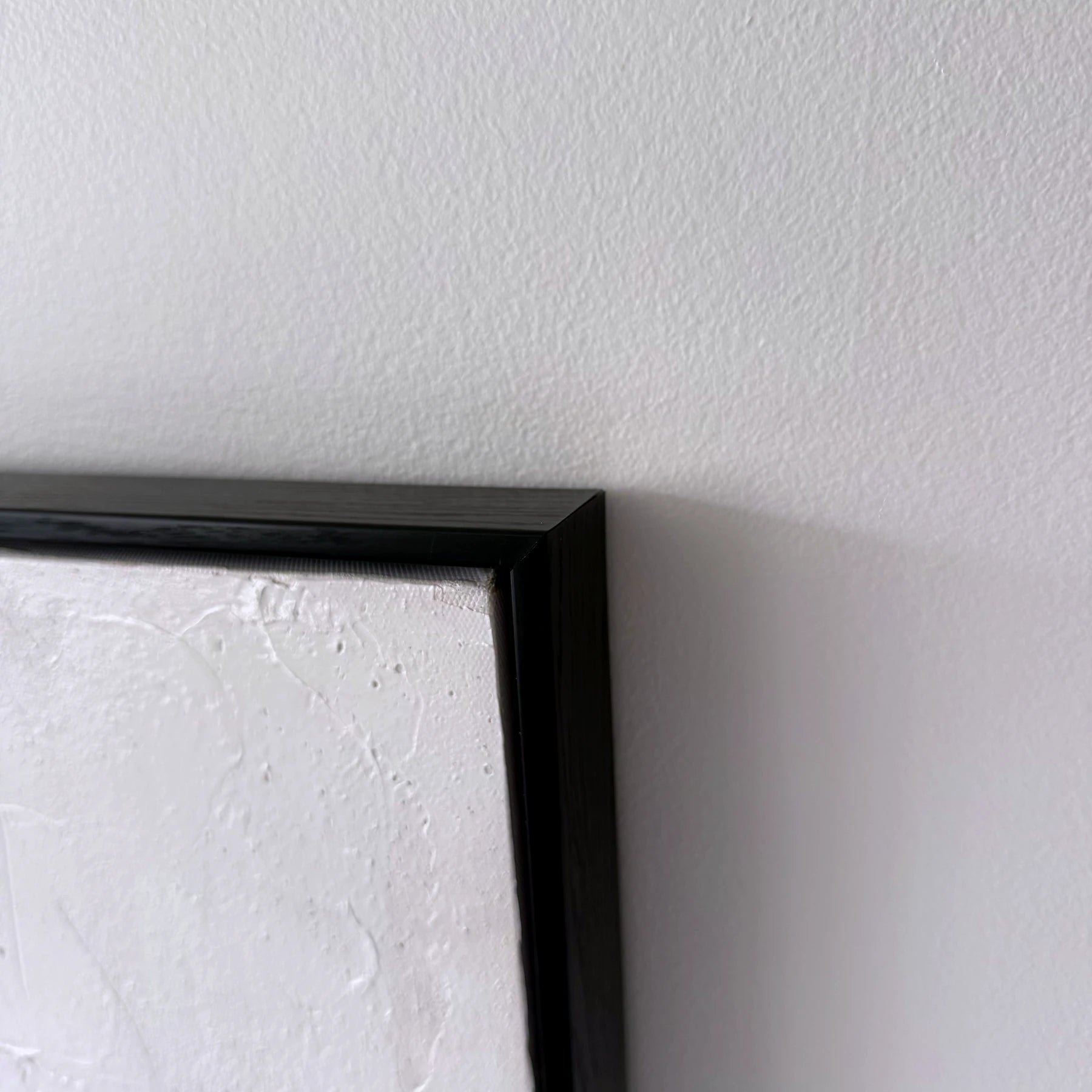 QIBI-JADE-VEIN-70X100-BF frame corner detail