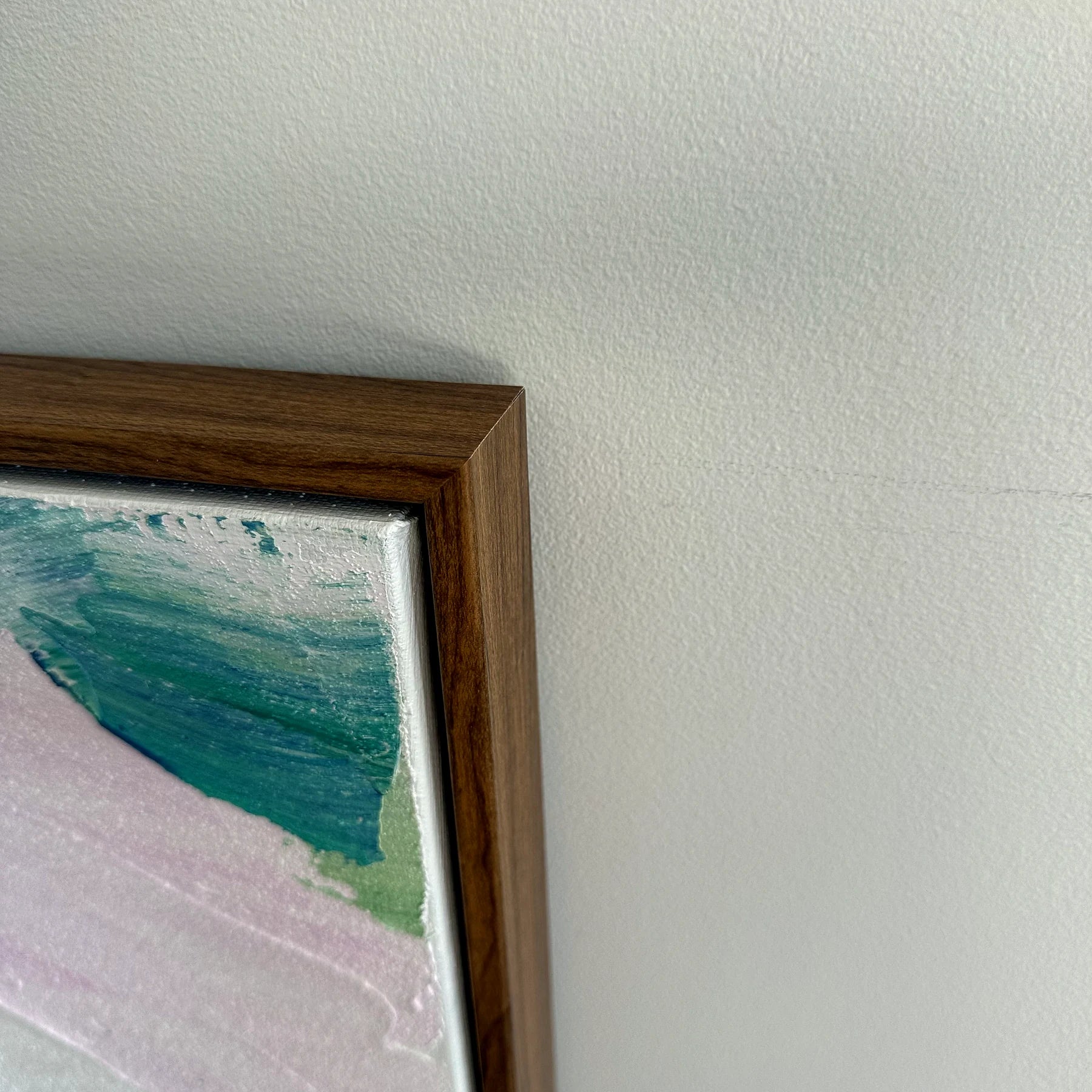 QIBI-SOFT-BLOOM-70X100-WF frame corner detail